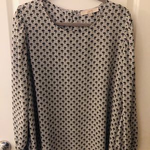 LOFT Billow sleeve floral blouse